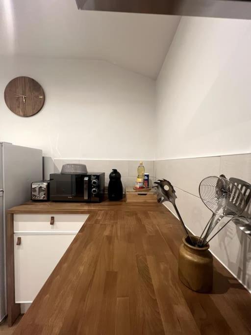 בורז'ה Jolie Maison Avec Courette מראה חיצוני תמונה